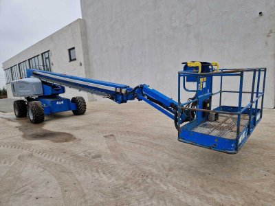 GENIE S-85 / JLG 860SJ